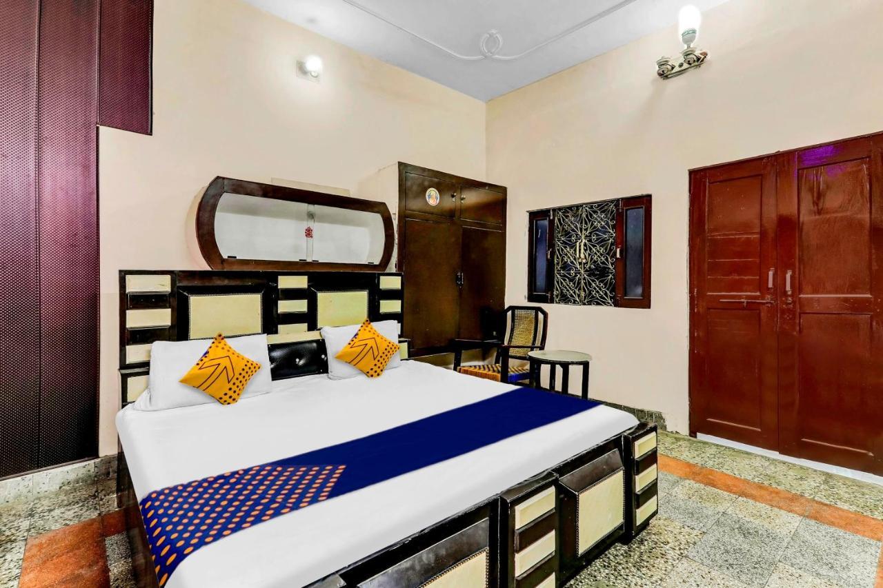 Spot On 81122 Saket Honest Hotel Ayodhya Luaran gambar