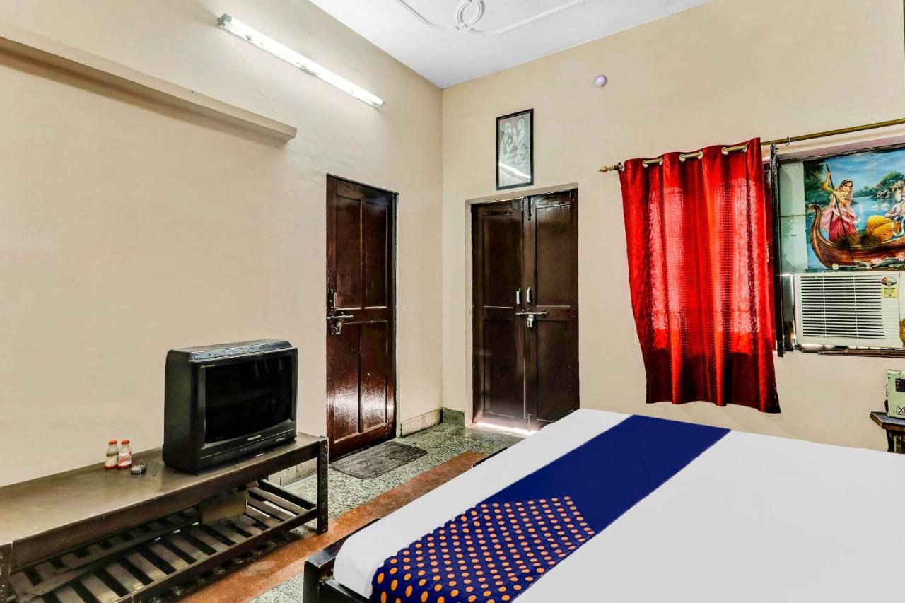 Spot On 81122 Saket Honest Hotel Ayodhya Luaran gambar
