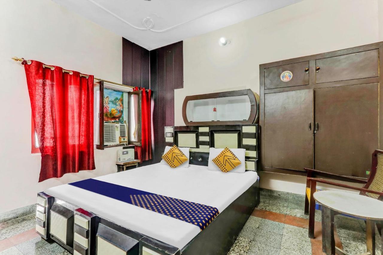 Spot On 81122 Saket Honest Hotel Ayodhya Luaran gambar
