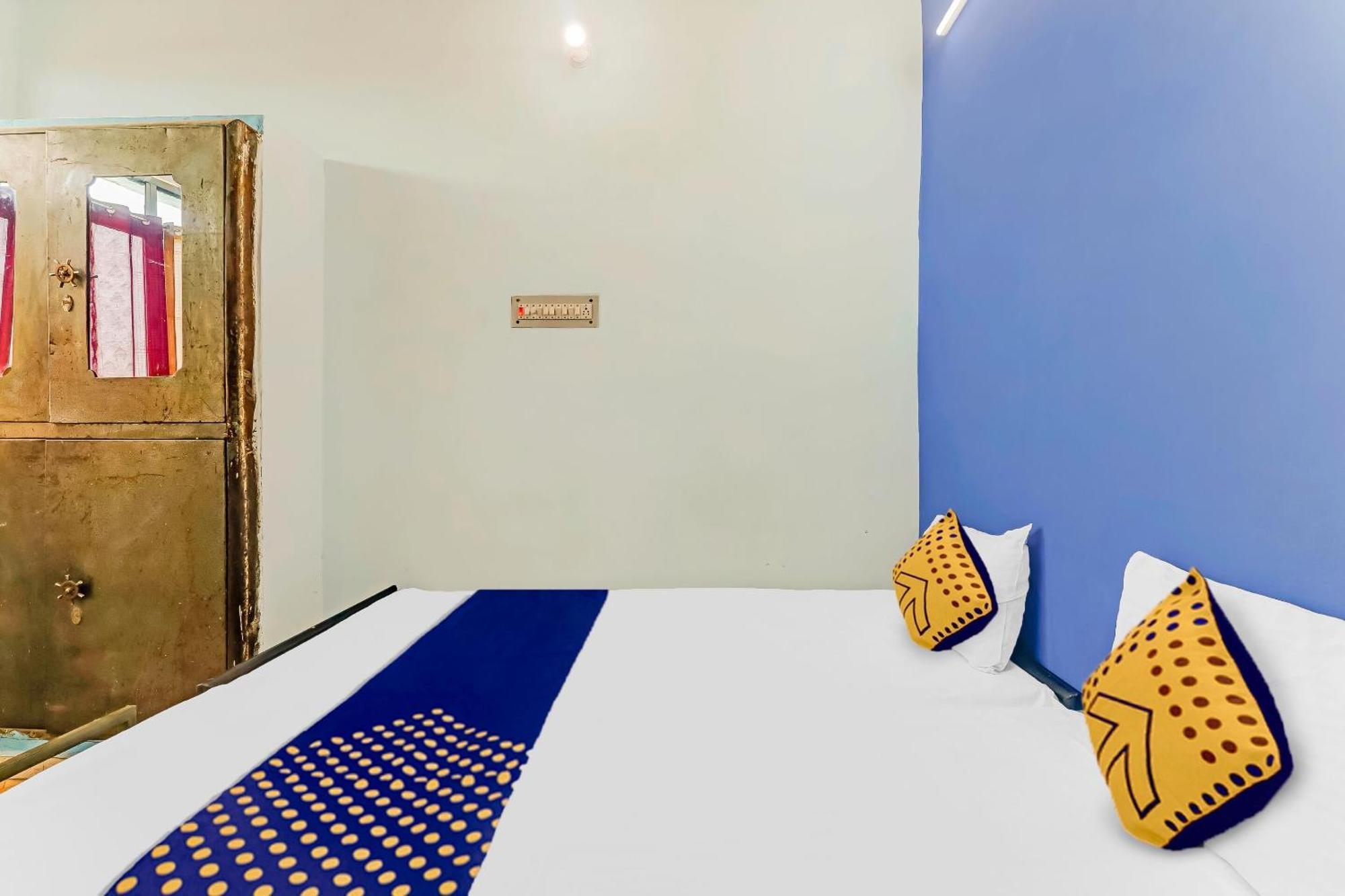Spot On 81122 Saket Honest Hotel Ayodhya Luaran gambar